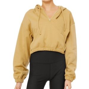Alo Yoga Stadium Half-Zip Hoodie in Honey